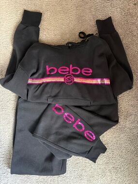 bebe Black Sweatshirt & Jogger Set with Pink Sequin Logo and Multicolor Stripe